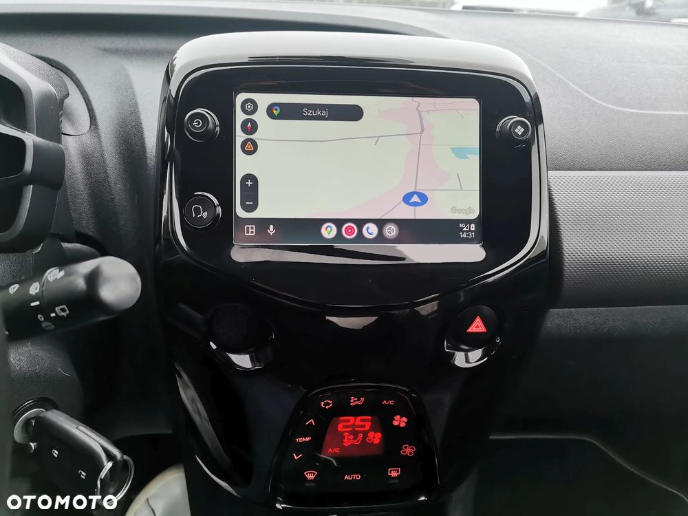 Peugeot 108 VTI 72 Top Style - 16