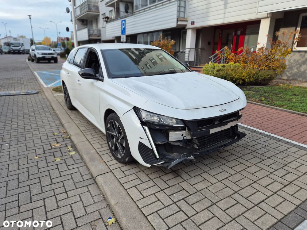 Peugeot 308 1.2 PureTech Allure S&S EAT8 - 8