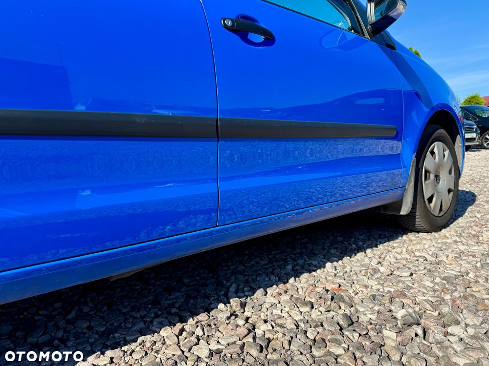 Volkswagen Polo - 13