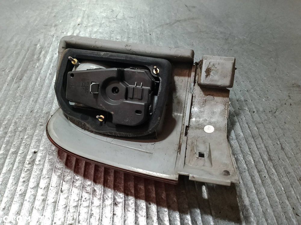 LAMPA TYLNA PRAWA FORD GALAXY MK II 964464 - 7