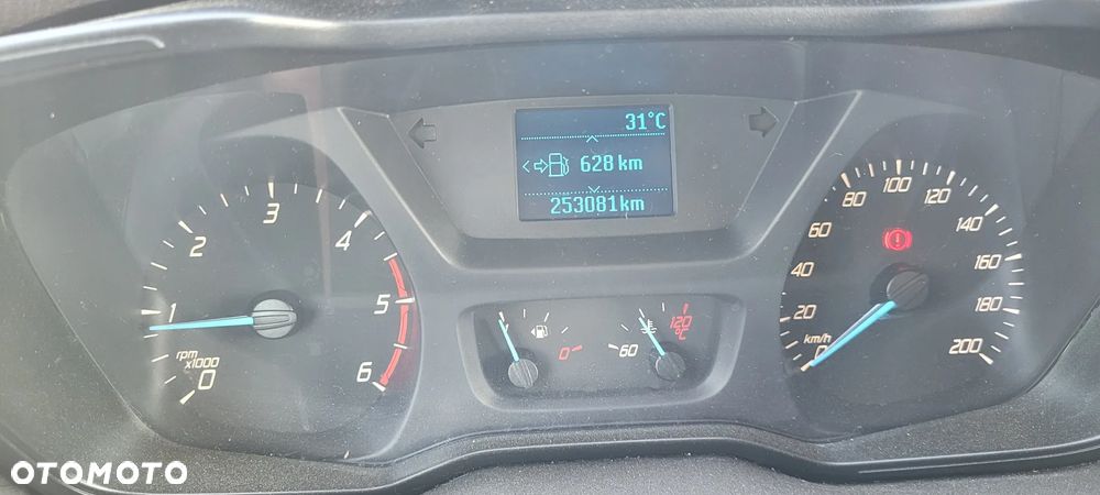 Toyota Avensis 2.0 D-4D Prestige - 8