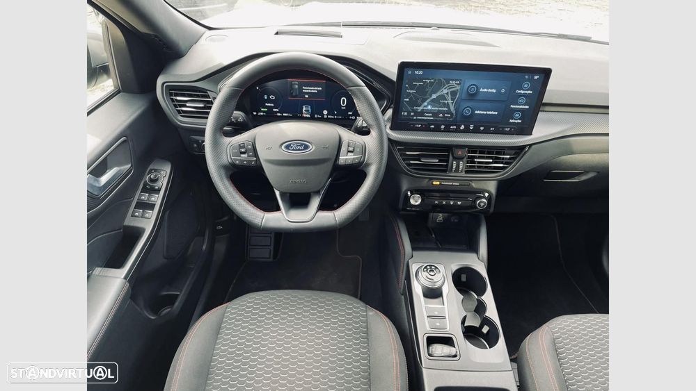Ford Kuga 2.5 PHEV ST-Line — fotografia 7