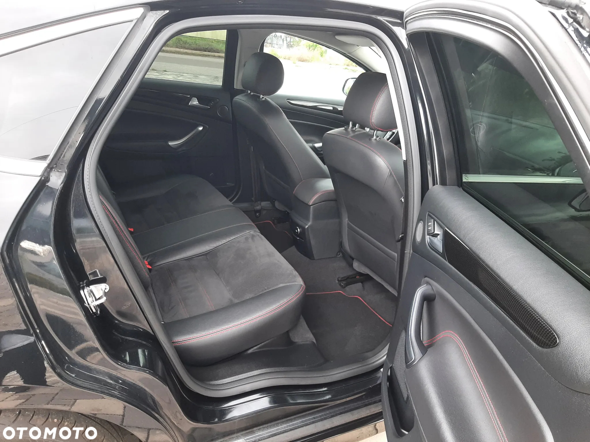 Ford Mondeo 2.0 TDCI Titanium S - 25