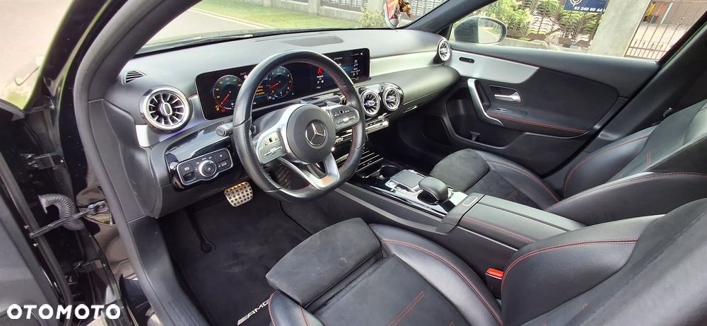 Mercedes-Benz Klasa A 250 AMG Line 7G-DCT - 9