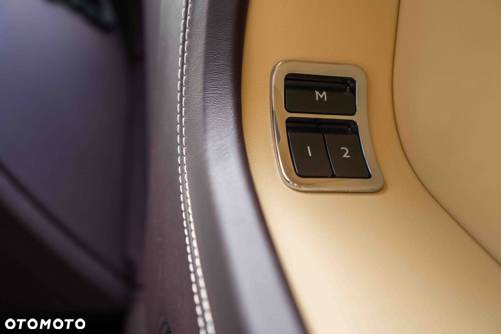 Bentley Continental GT - 22