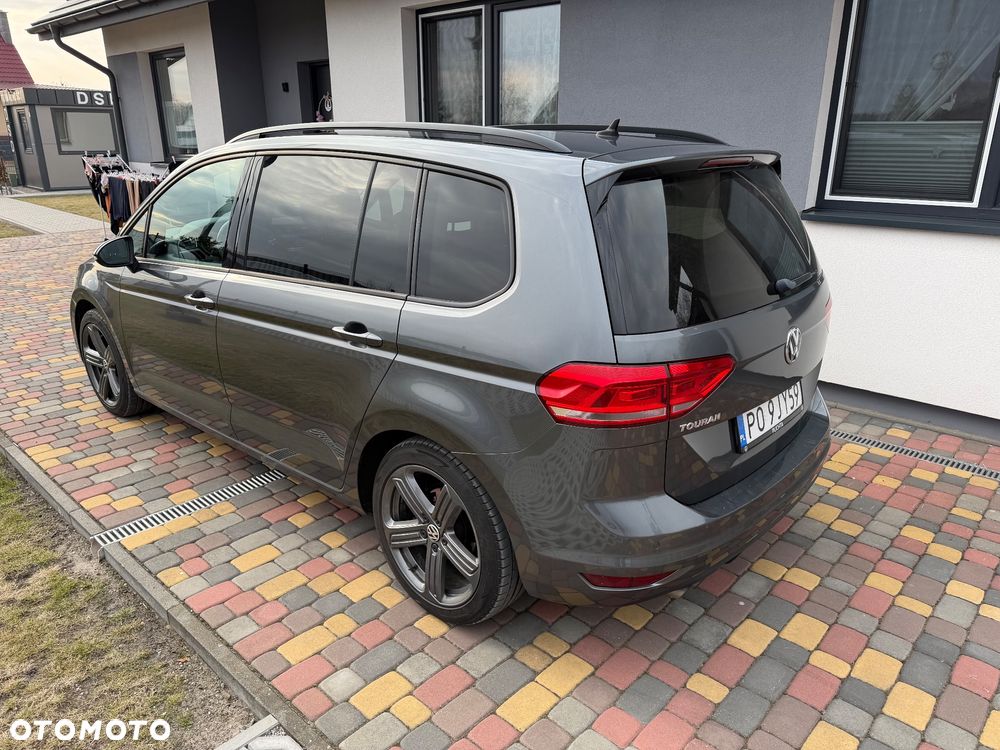 Volkswagen Touran 2.0 TDI BMT Comfortline DSG - 3