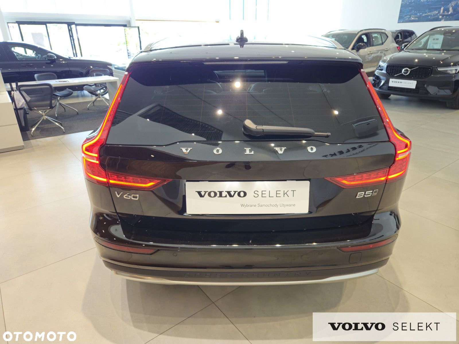 Volvo V60 Cross Country - 7