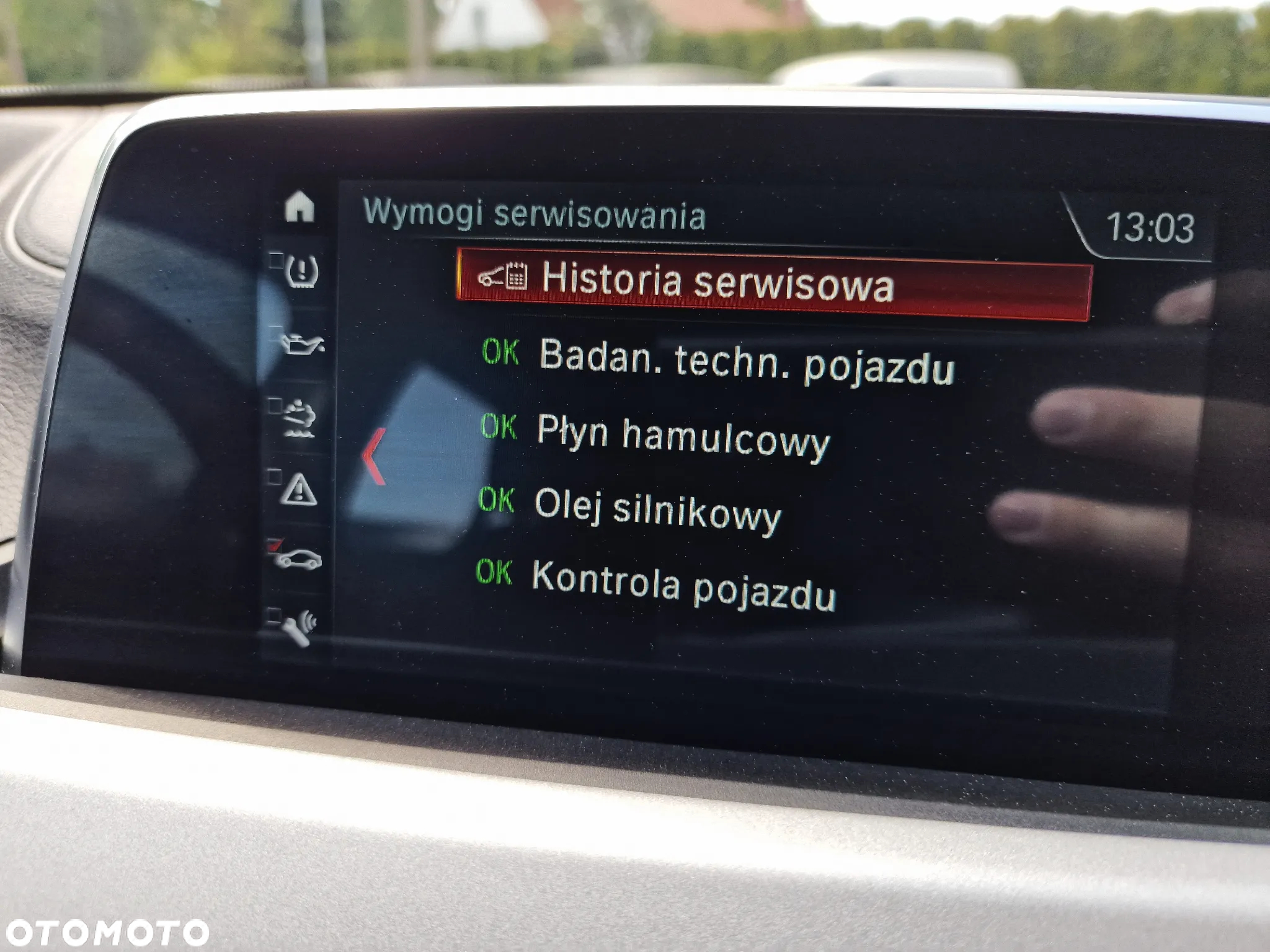 BMW X2 sDrive18d Advantage Plus - 29
