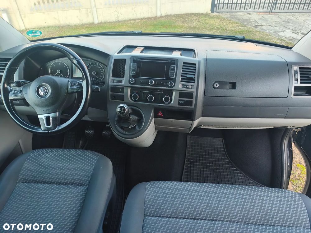 Volkswagen Transporter - 32