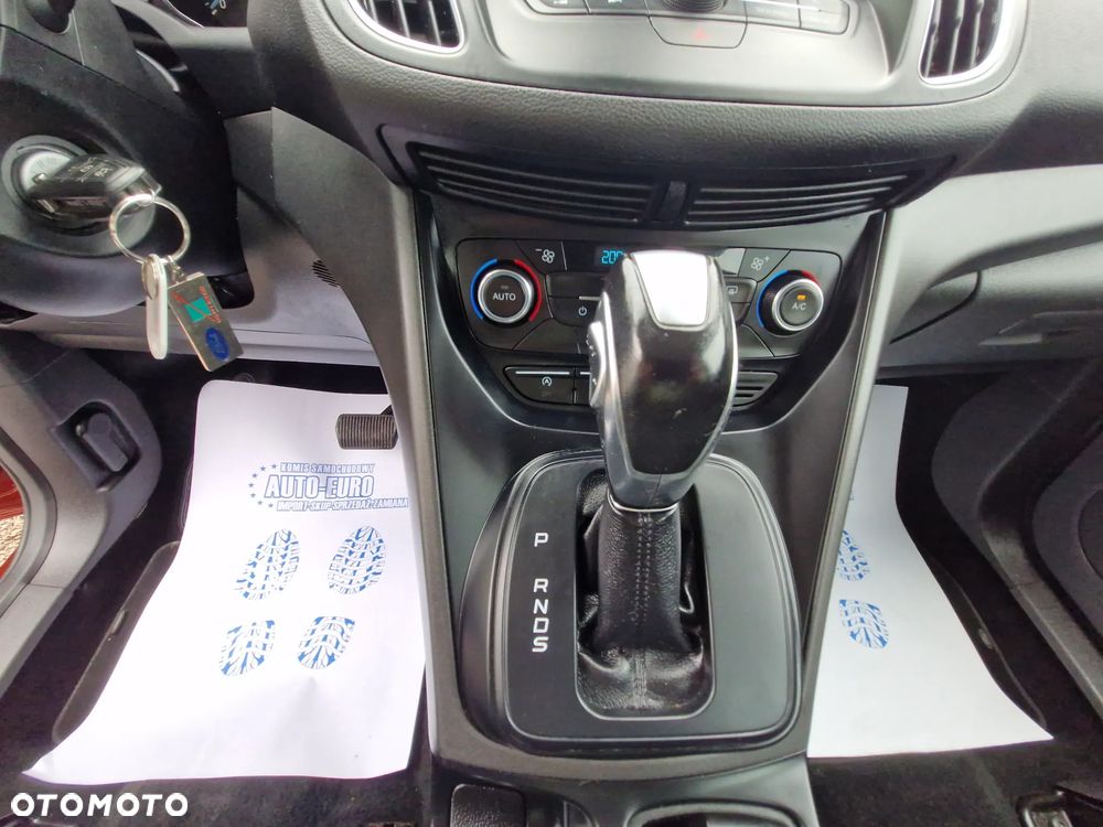 Ford C-MAX 1.5 TDCi Start-Stop-System Titanium - 34