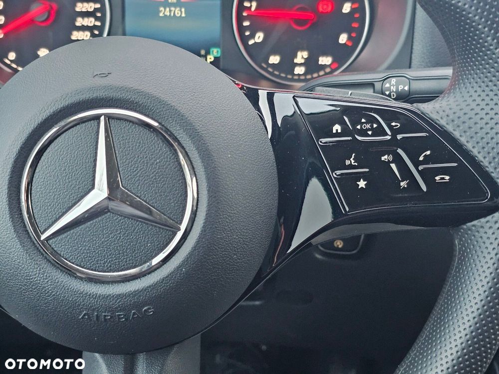 Mercedes-Benz Vito - 30