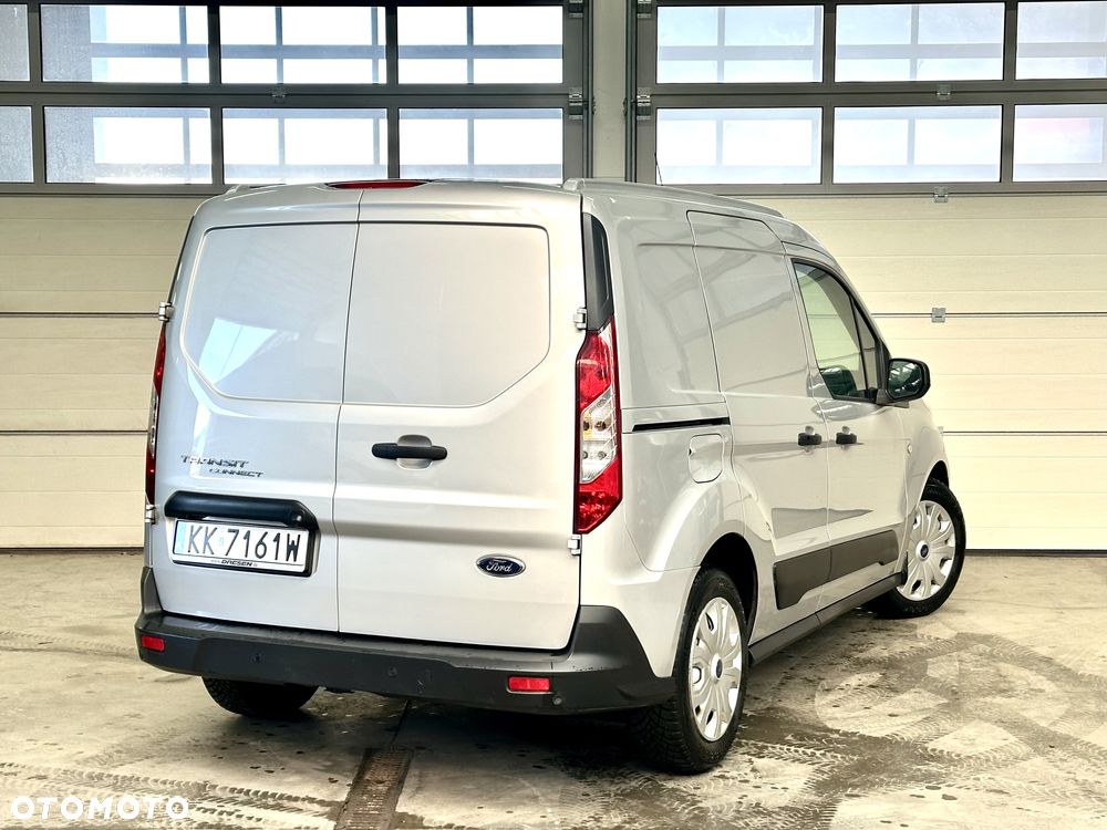 Ford Transit Connect - 8