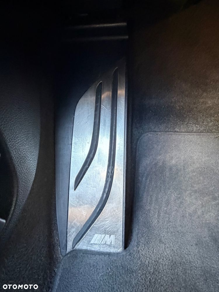 BMW Seria 1 118d Edition M Sport Shadow - 31