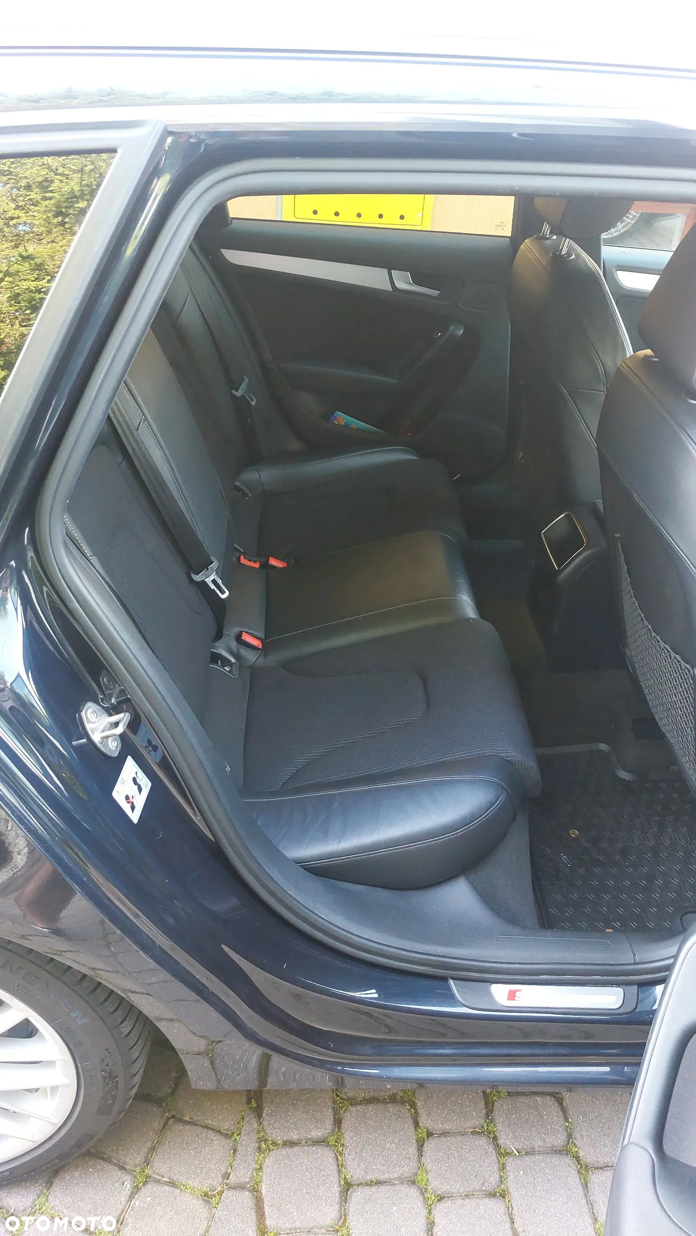 Audi A4 Avant 2.0 TDI DPF quattro S tronic S line Sportpaket - 26