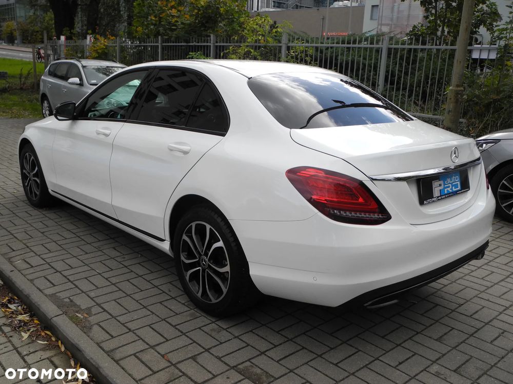 Mercedes-Benz Klasa C 220 d 4MATIC 9G-TRONIC - 4