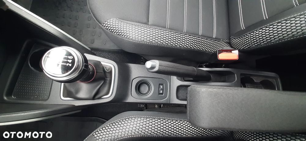 Dacia Duster 1.0 TCe Prestige - 24