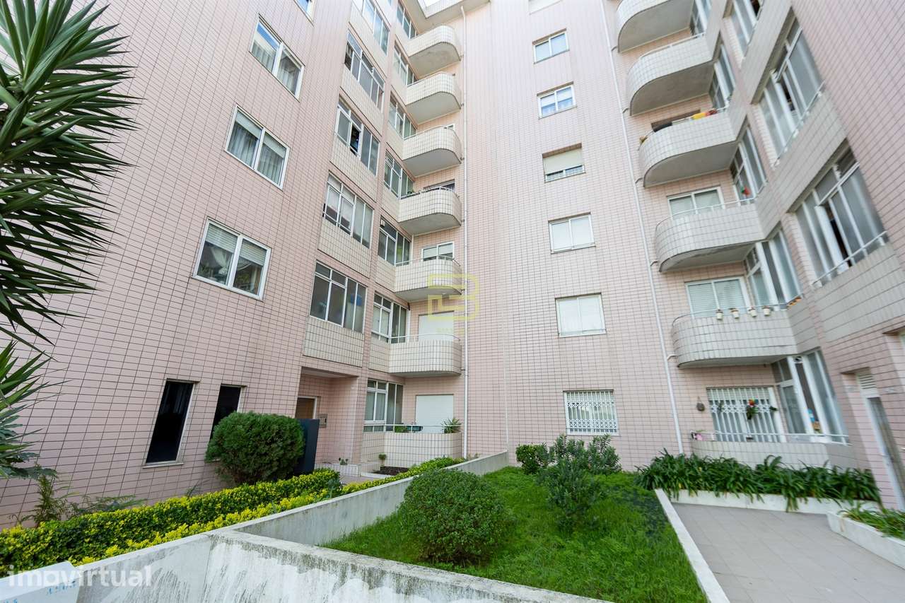 Apartamento T2 em Baguim do Monte — A sua nova casa à beira do Metro - Grande imagem: 2/22