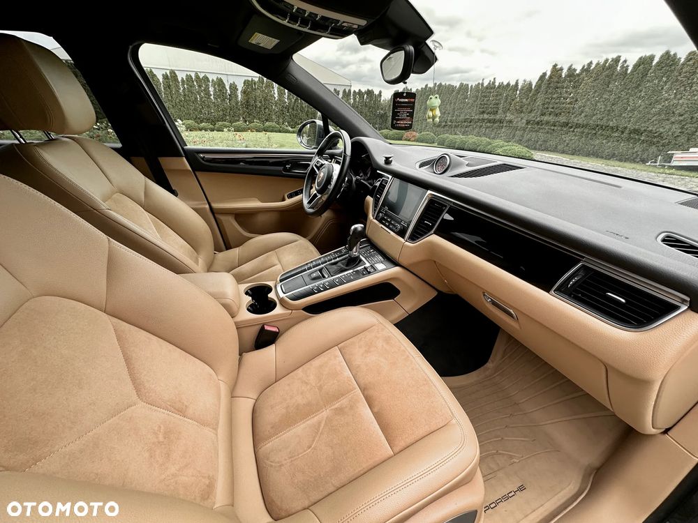 Porsche Macan Standard - 13