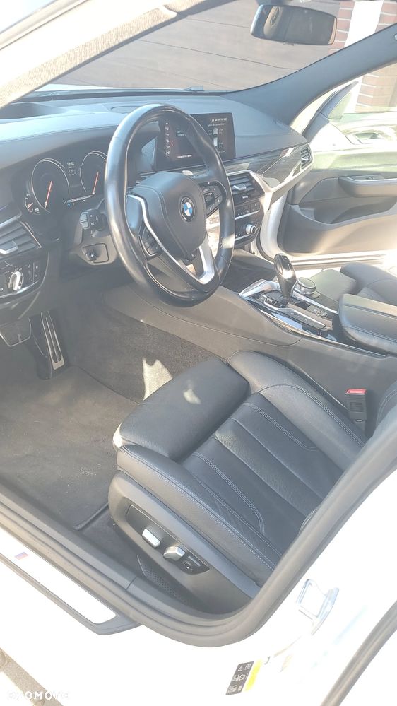 BMW 6GT 640i xDrive Sport - 13