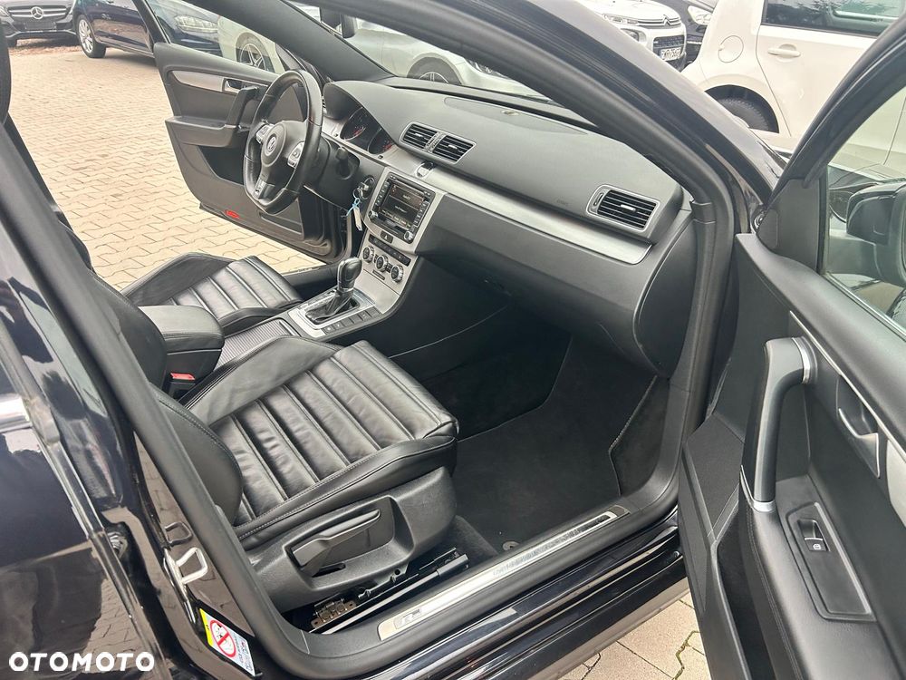 Volkswagen Passat 2.0 TSI Highline DSG - 28