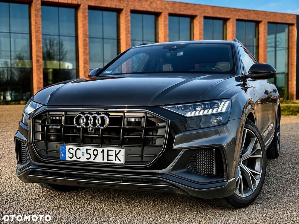 Audi Q8 - 1