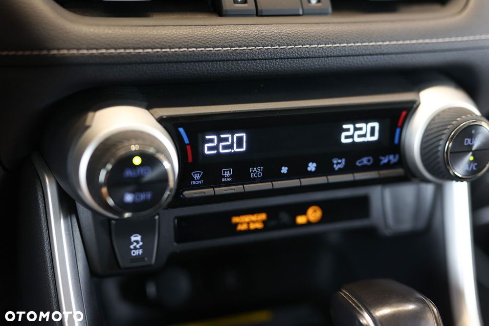 Toyota RAV4 - 25