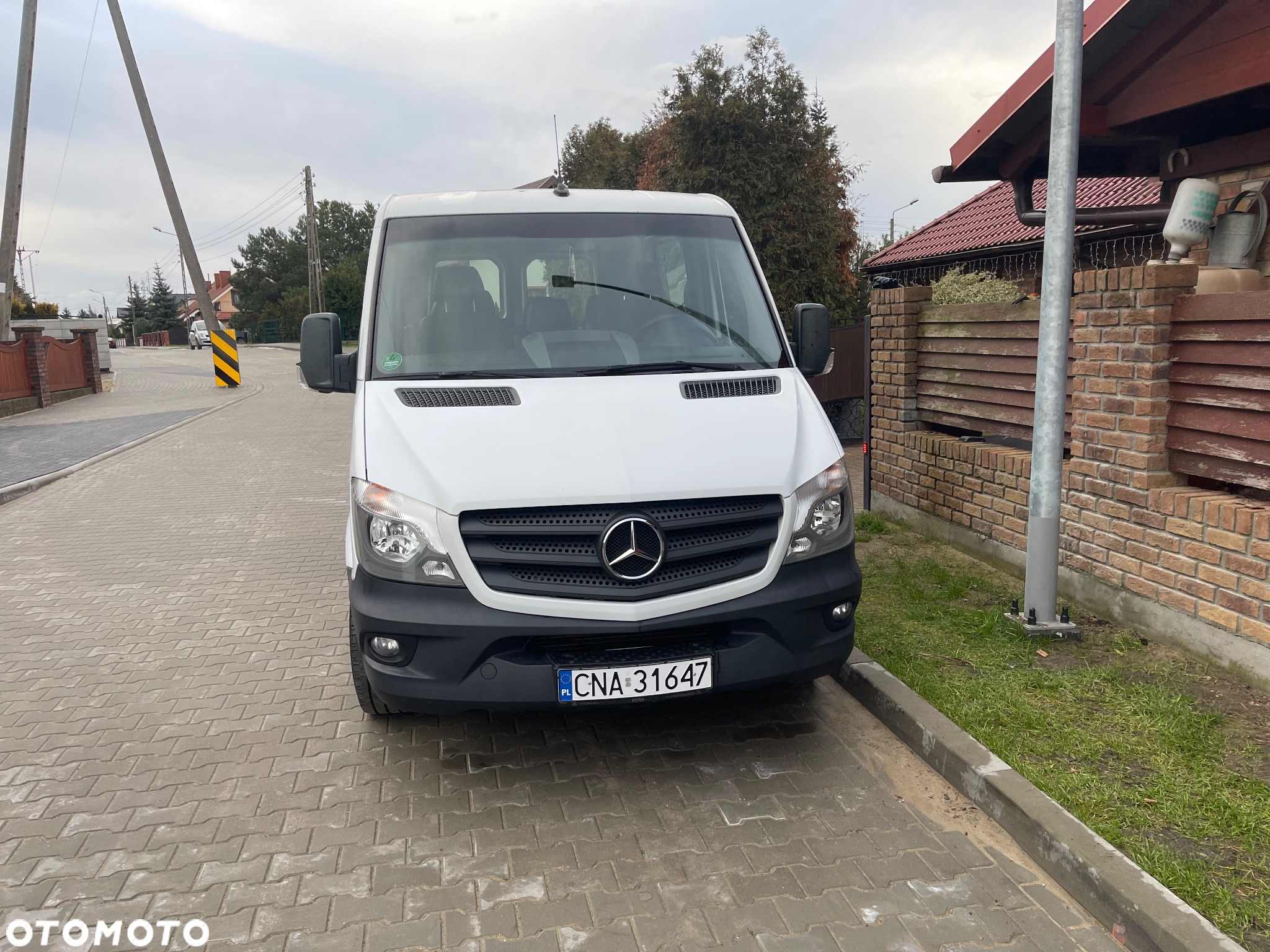 Mercedes-Benz Sprinter - 15
