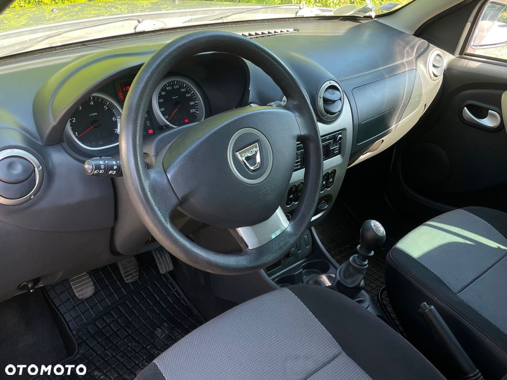 Dacia Duster dCi 110 FAP 4x2 Laureate - 12