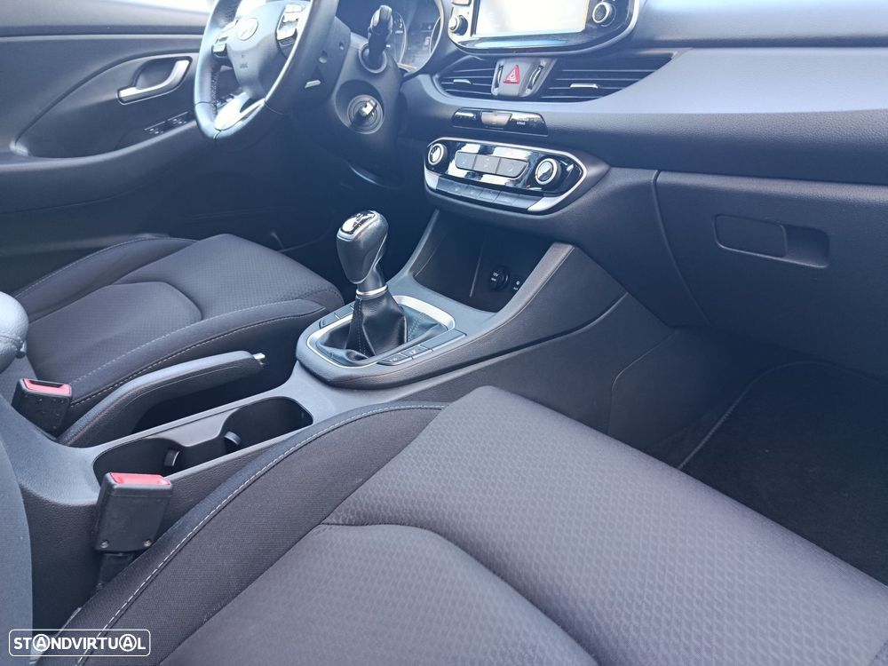 Hyundai i30 SW 1.6 CRDi Style - 28