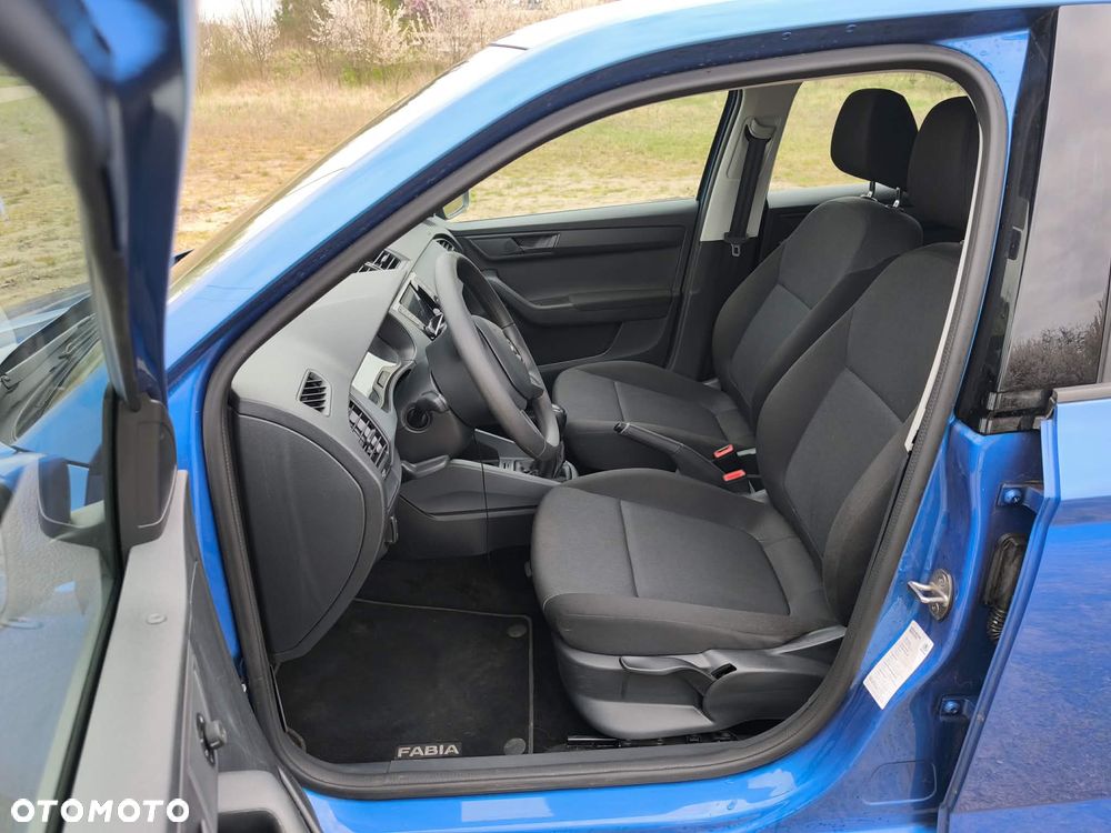 Skoda Fabia 1.0 MPI Active - 31