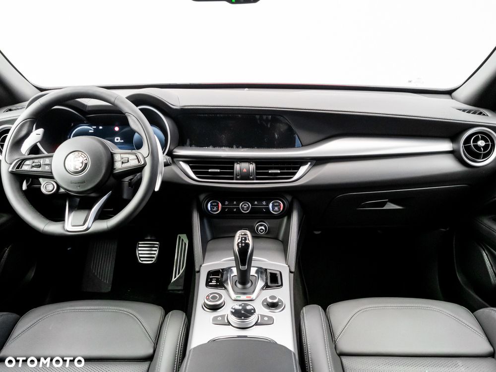 Alfa Romeo Stelvio 2.0 Turbo Veloce Q4 - 36