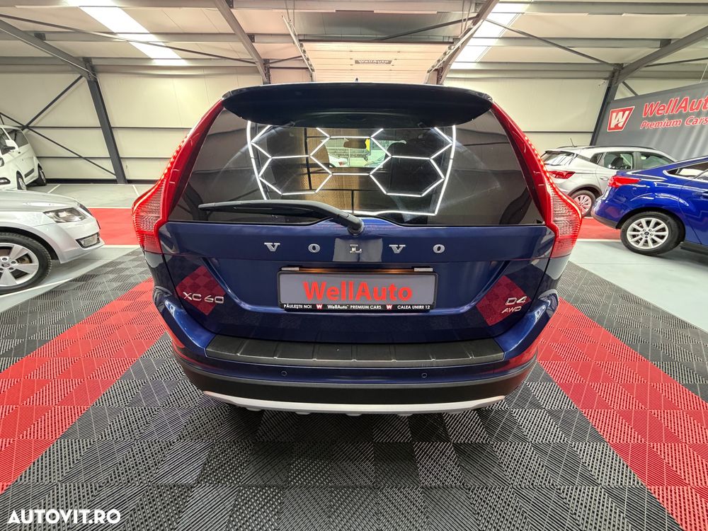 Volvo XC 60 D3 AWD Aut. Ocean Race - 5