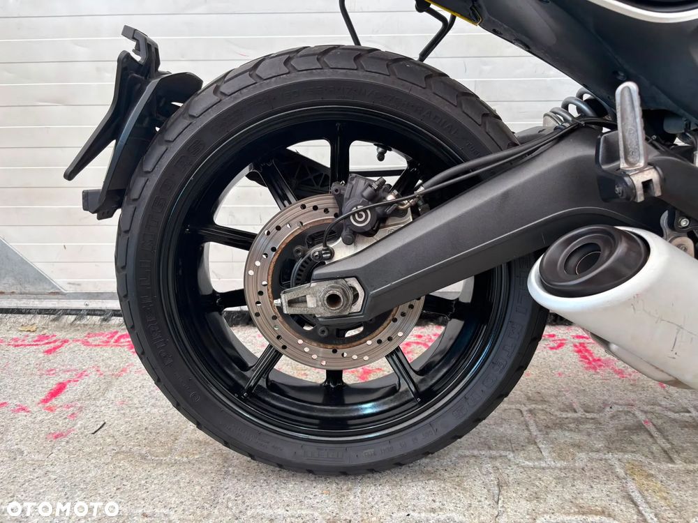 Ducati Scrambler - 21