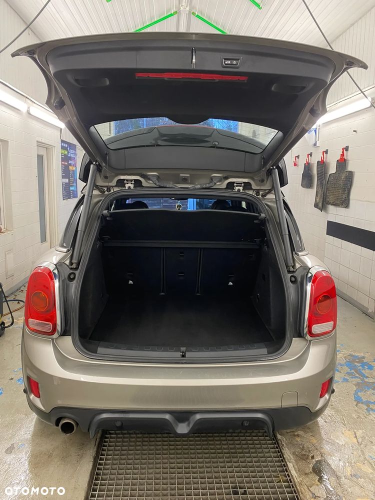 MINI Countryman Cooper S E ALL4 - 13