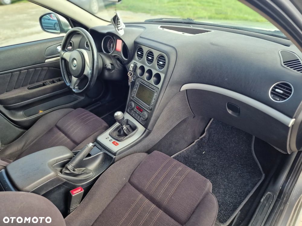 Alfa Romeo 159 2.2 JTS 16V Progression - 23