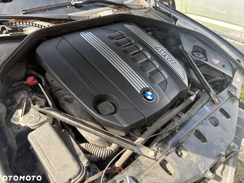 Kompletny silnik BMW F01 N57D30A - 1