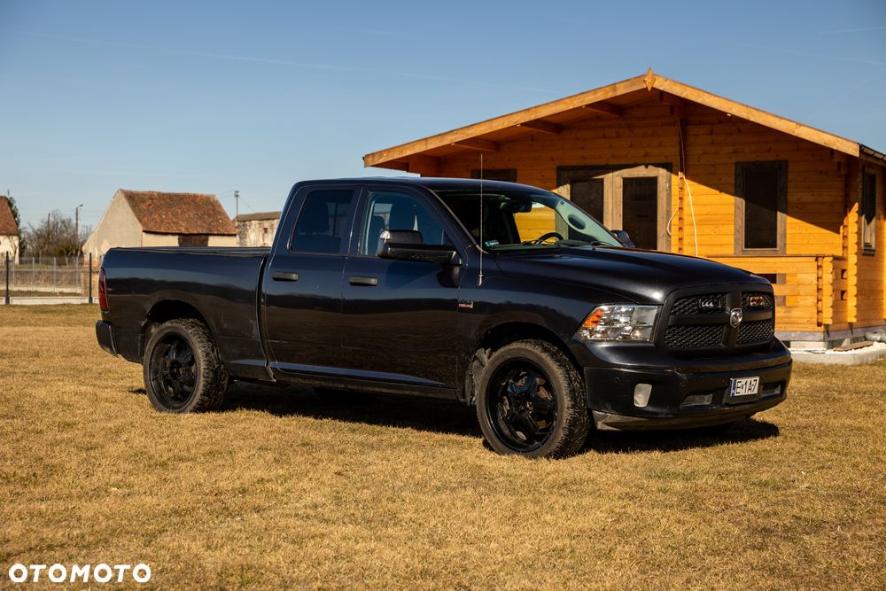 Dodge RAM 5.7 4x4 - 13