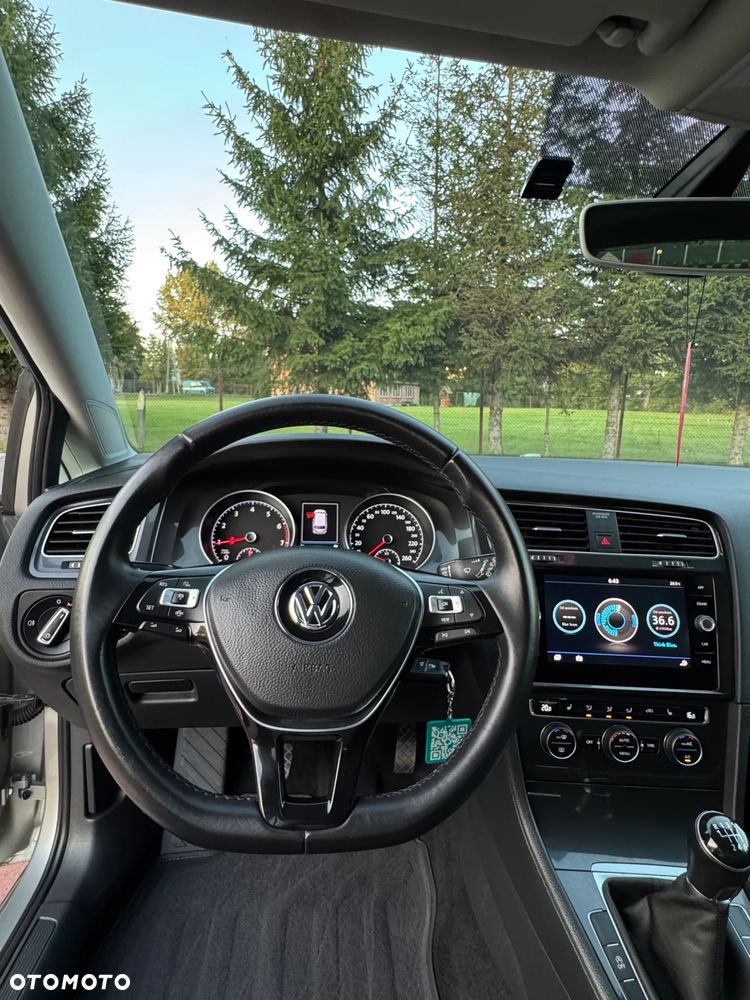 Volkswagen Golf 1.5 TSI BMT Comfortline - 9