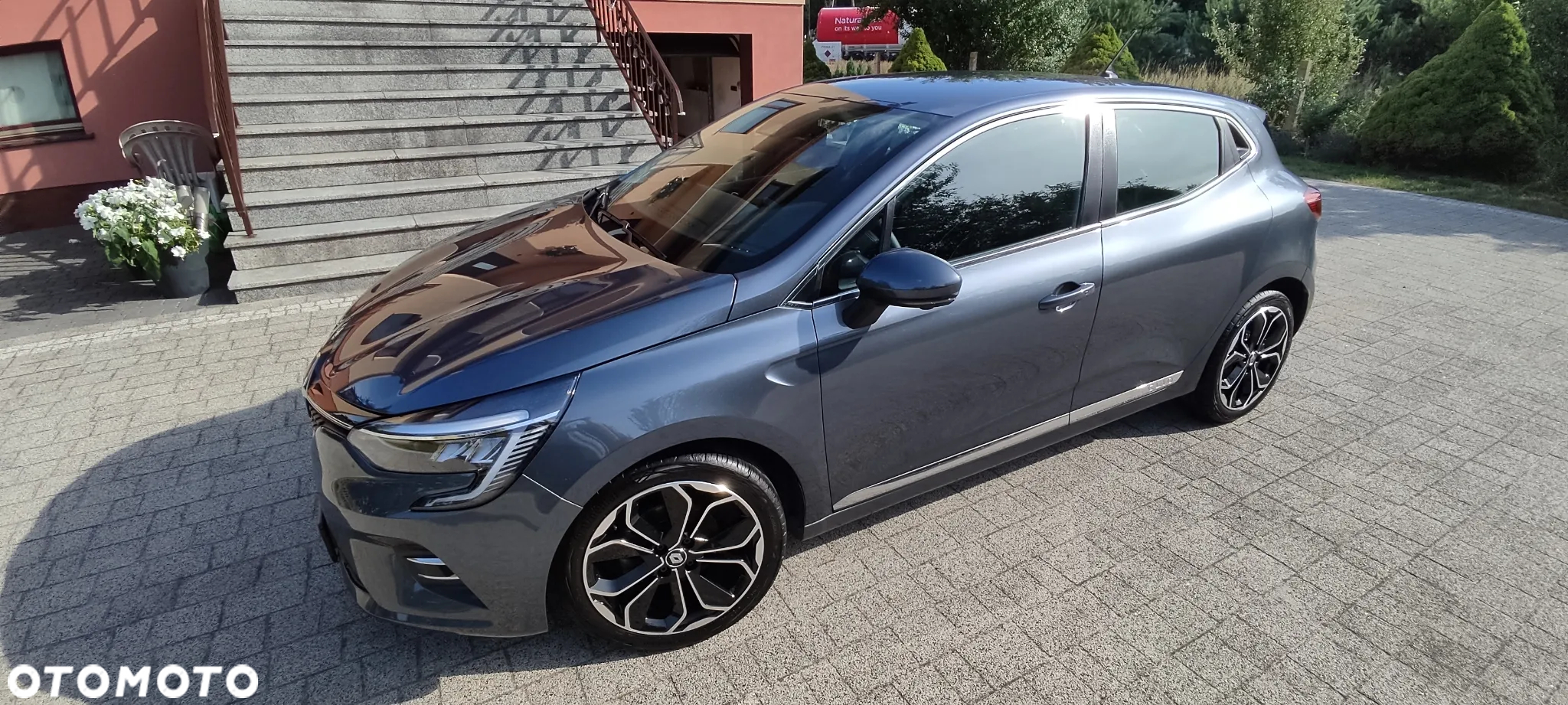 Renault Clio TCe 100 INTENS - 31
