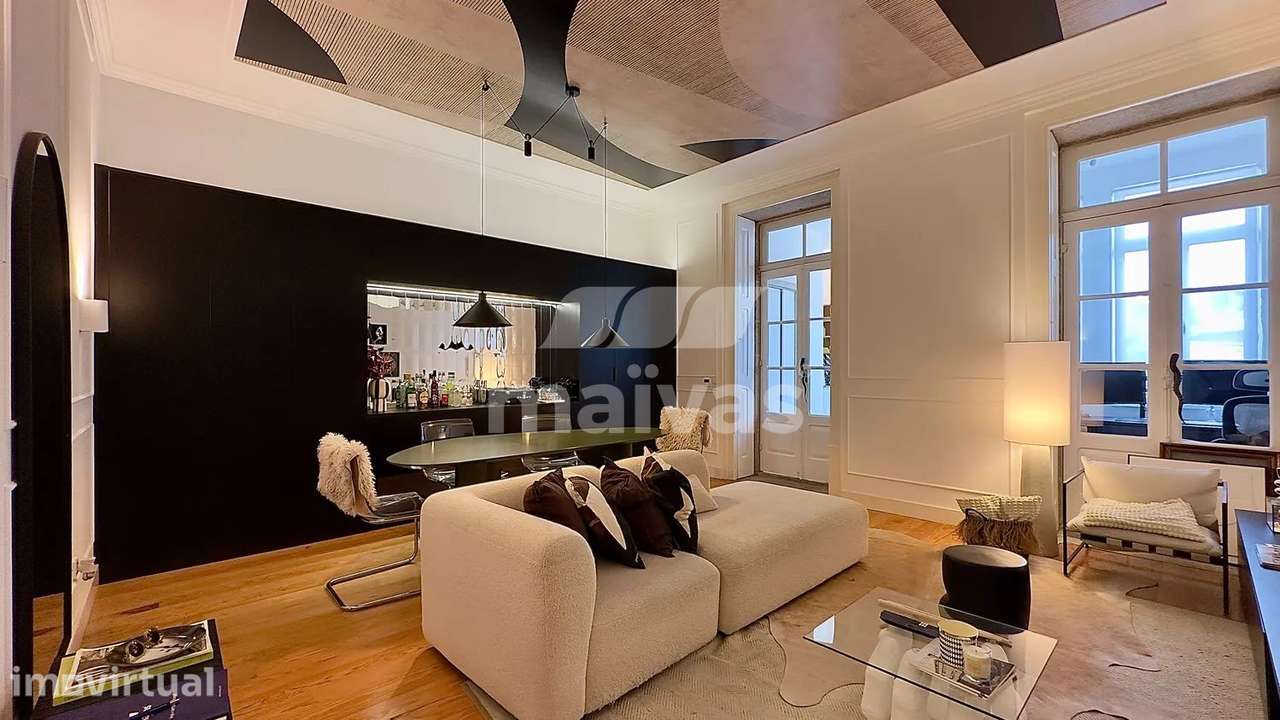 Apartamento T1 - Rua Santa Catarina, Porto - Grande imagem: 2/20