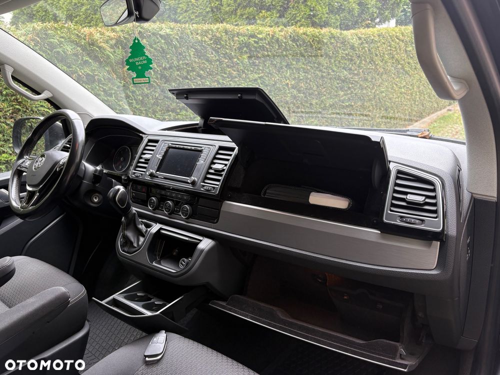 Volkswagen California - 22