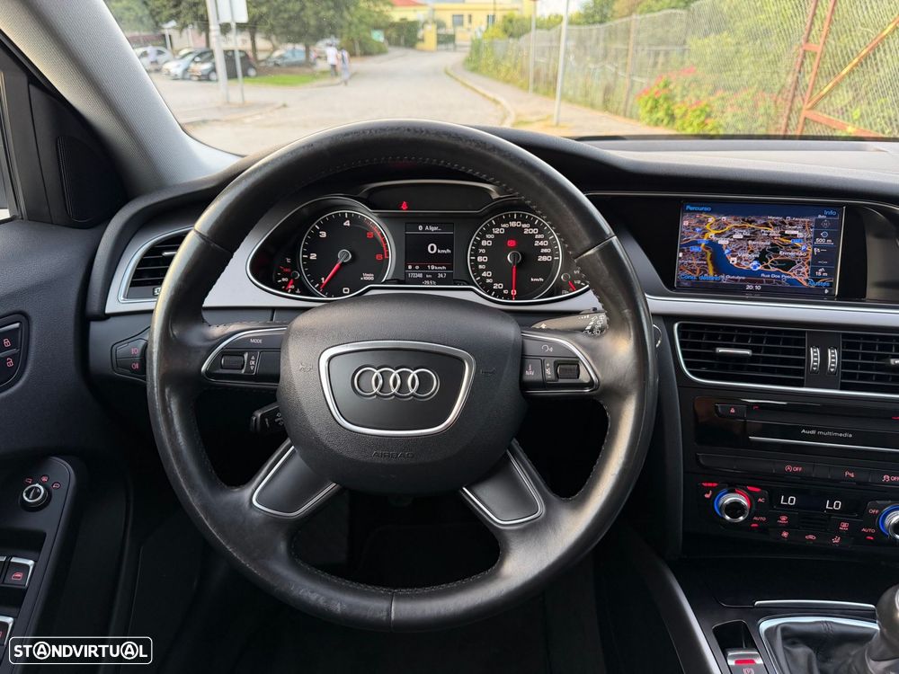Audi A4 Avant 2.0 TDI Business Line - 17