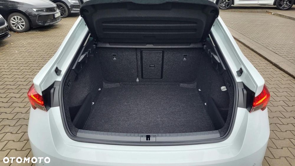 Skoda Octavia 1.5 TSI mHEV Selection DSG - 14