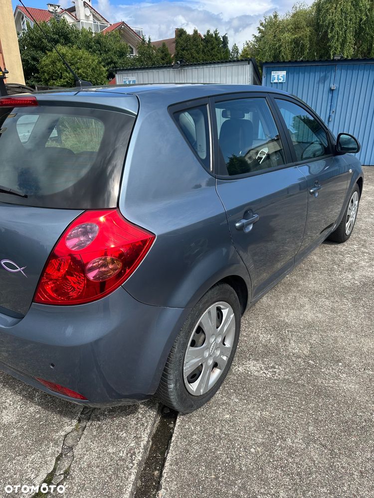 Kia Ceed 1.6 CVVT EX - 6
