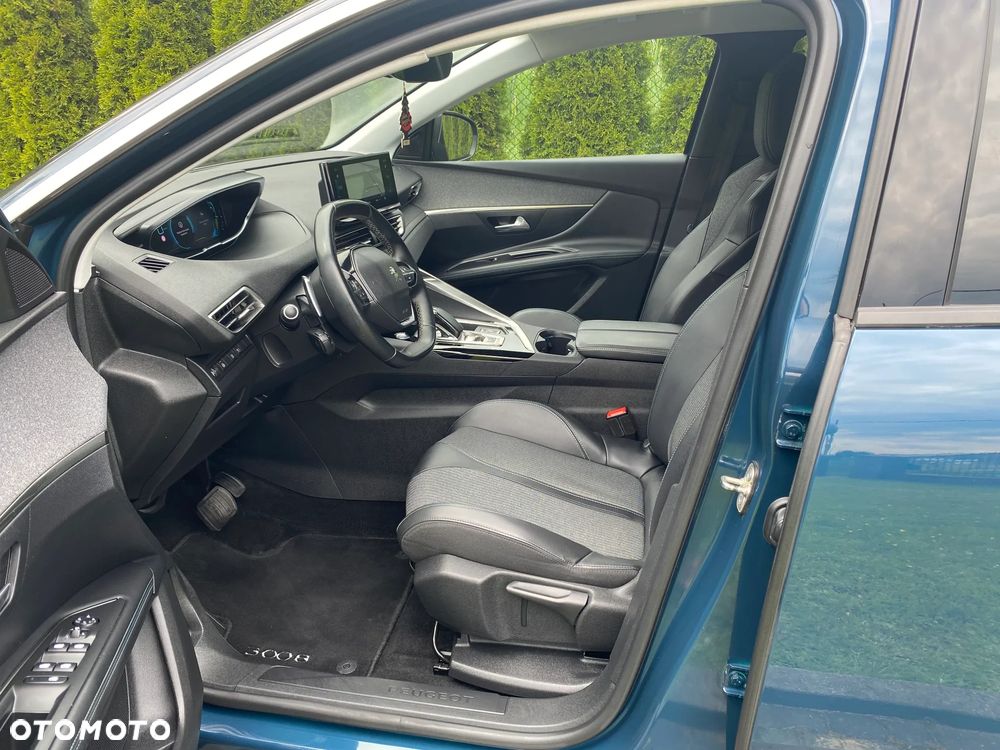 Peugeot 3008 - 17