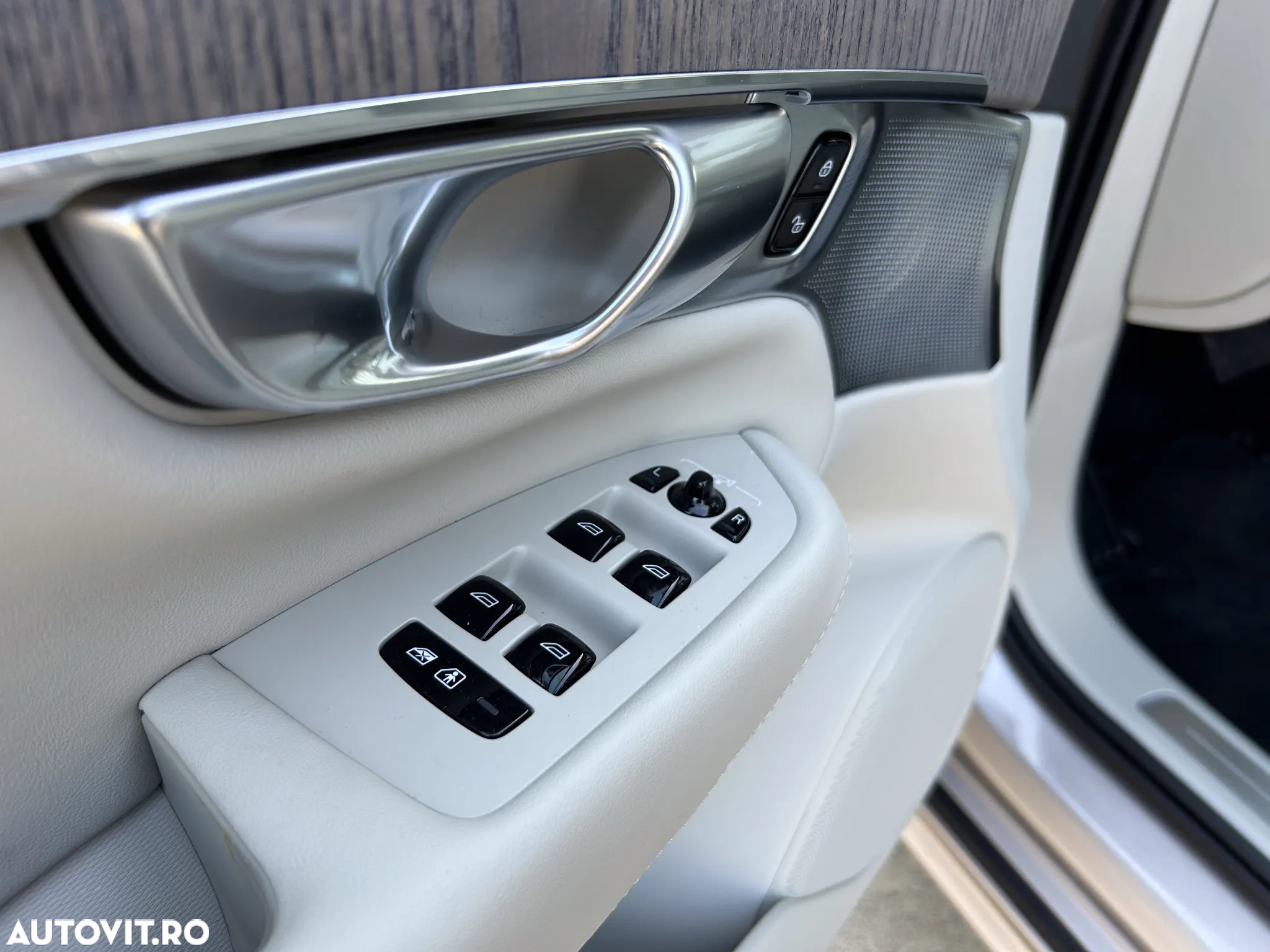 Volvo XC 90 Recharge T8 AWD Ultimate Bright - 29