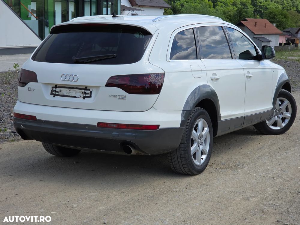 Audi Q7 - 3