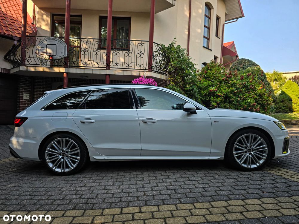 Audi A4 Avant 35 TFSI mHEV S Line S tronic - 11