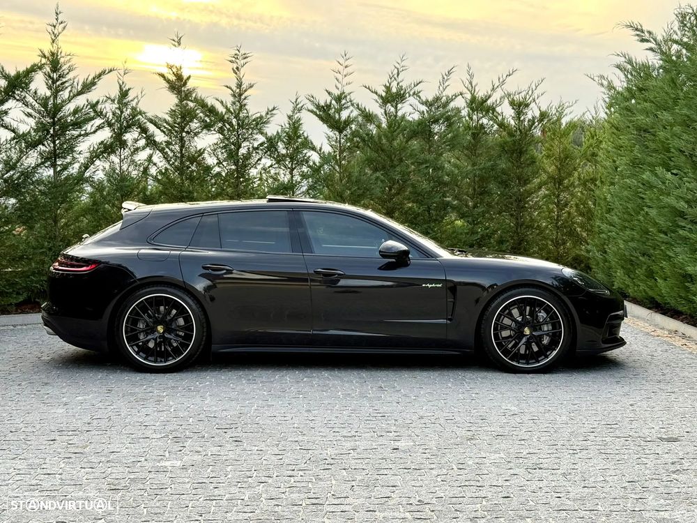 Porsche Panamera Sport Turismo 4 E-Hybrid Platinum Edition - 5