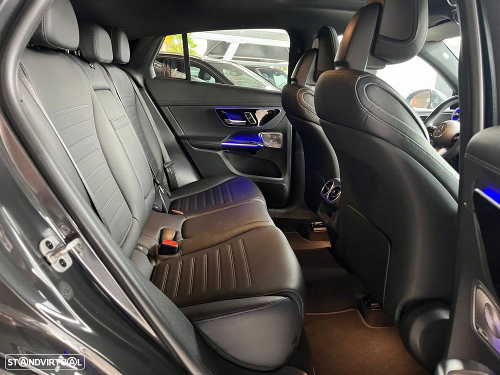 Mercedes-Benz GLC 300 de Coupe 4Matic 9G-TRONIC AMG Line Advanced - 40